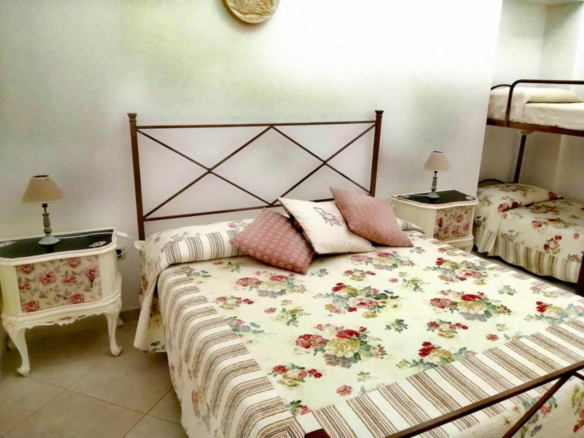 B&B A Due Passi Martina Franca Buitenkant foto