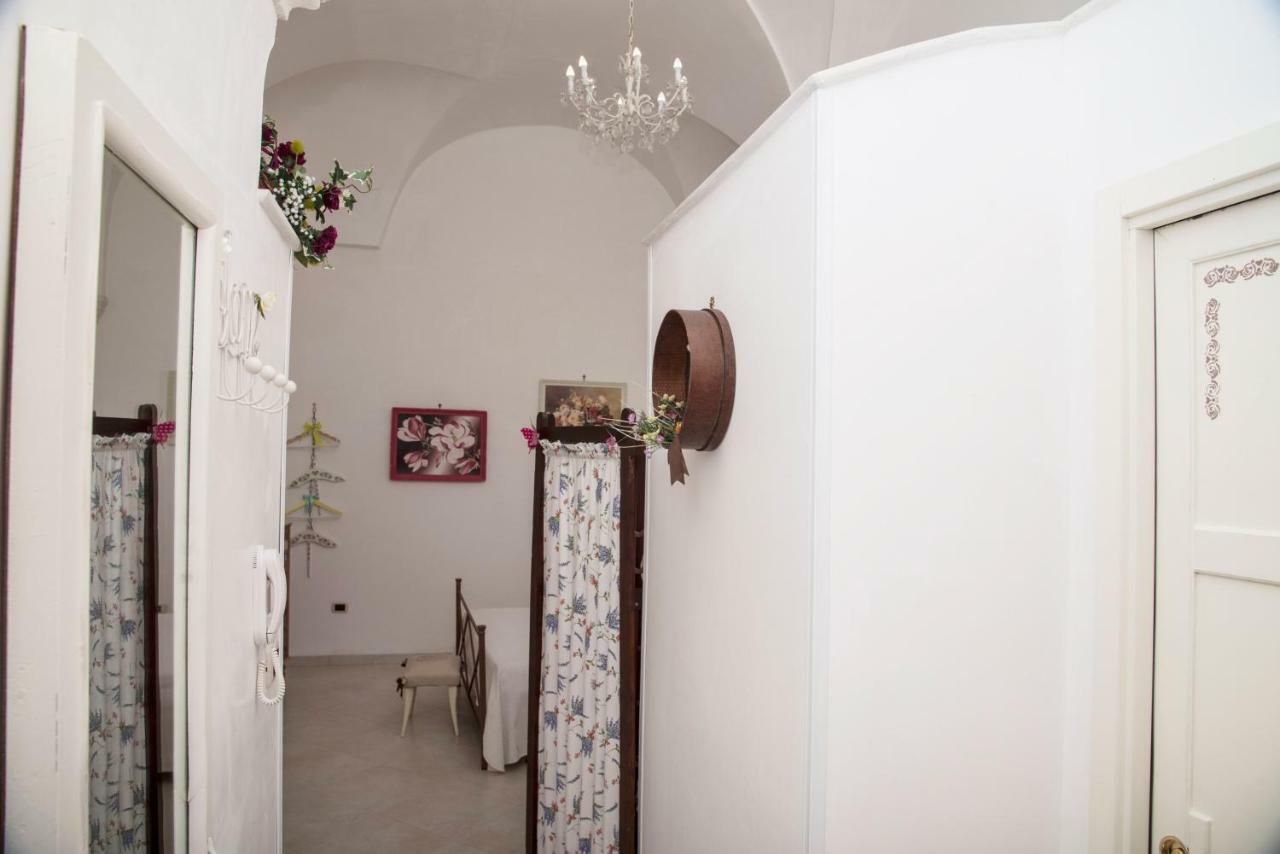 B&B A Due Passi Martina Franca Buitenkant foto