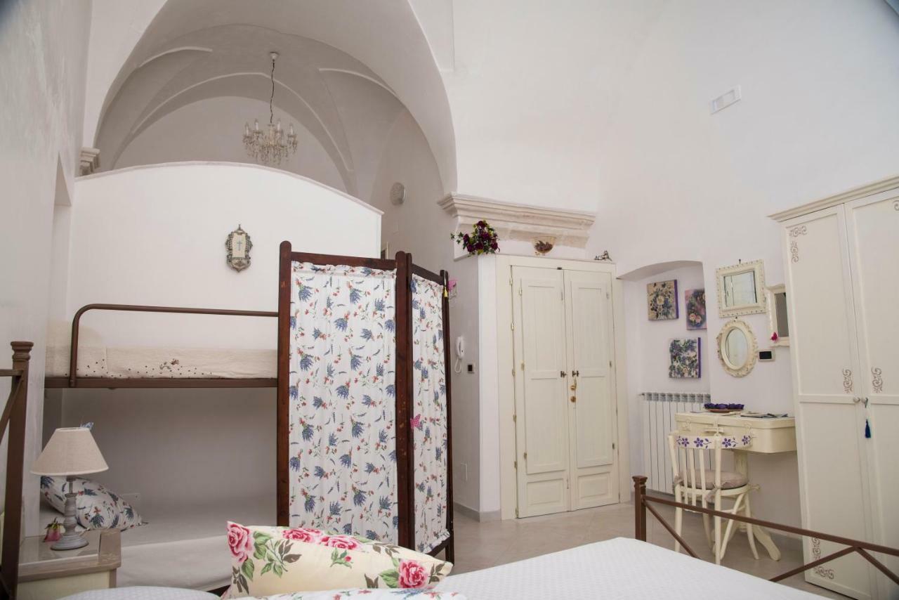 B&B A Due Passi Martina Franca Buitenkant foto